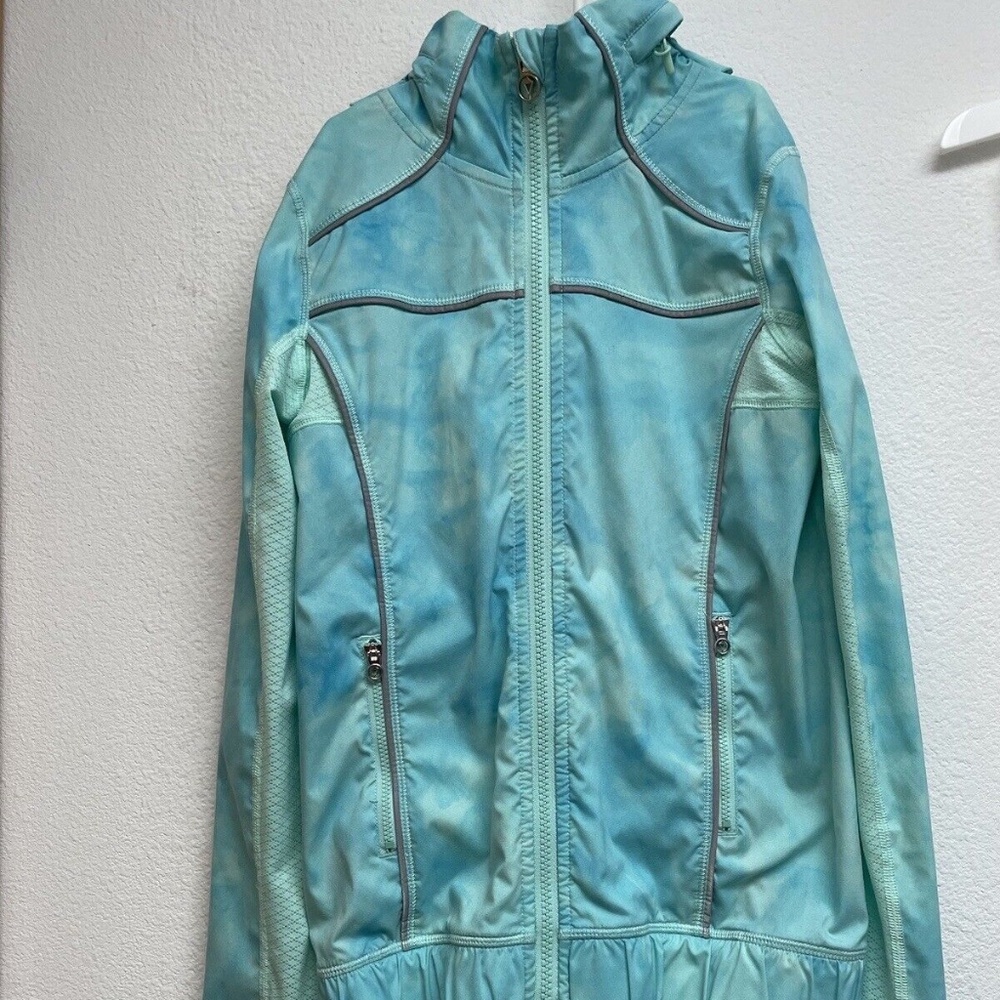 Ivivva Lululemon Girls Blue/Aqua Tie Dye Zip Up Wind Breaker Jacket Size 10